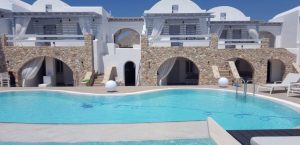 Discovering the Splendor of Iconic Santorini - A Review of Impressive Imerovigli