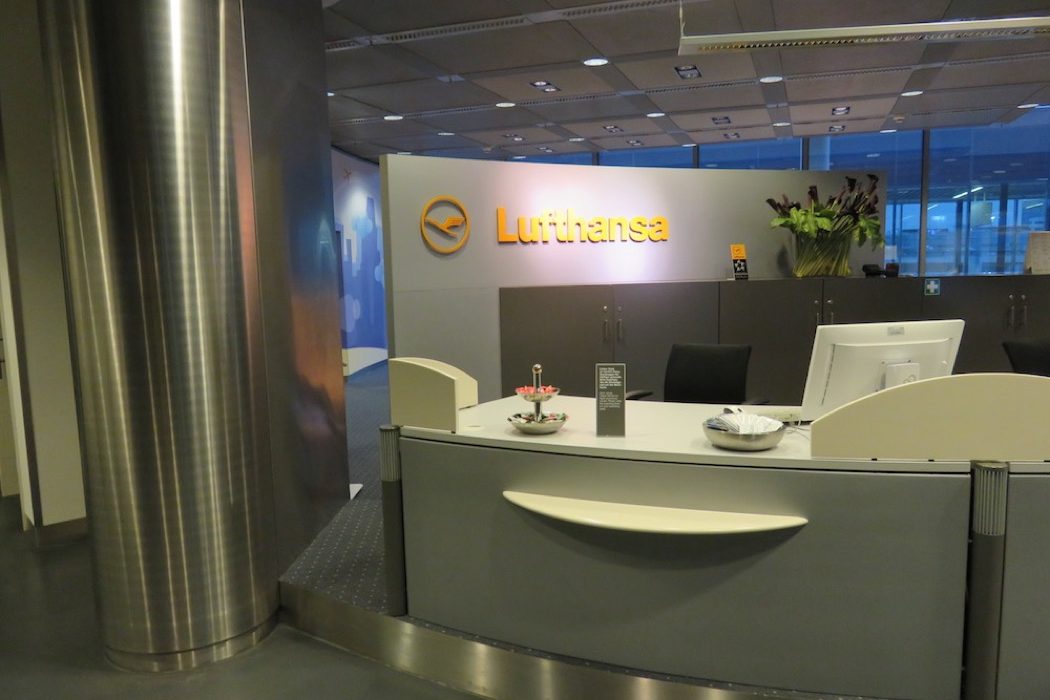 Review Of Lufthansa Business Class Lounge At Frankfurt Airport ...