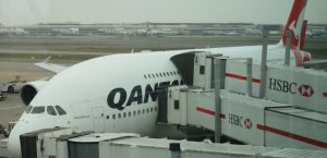 Review Qantas First Class Dubai London