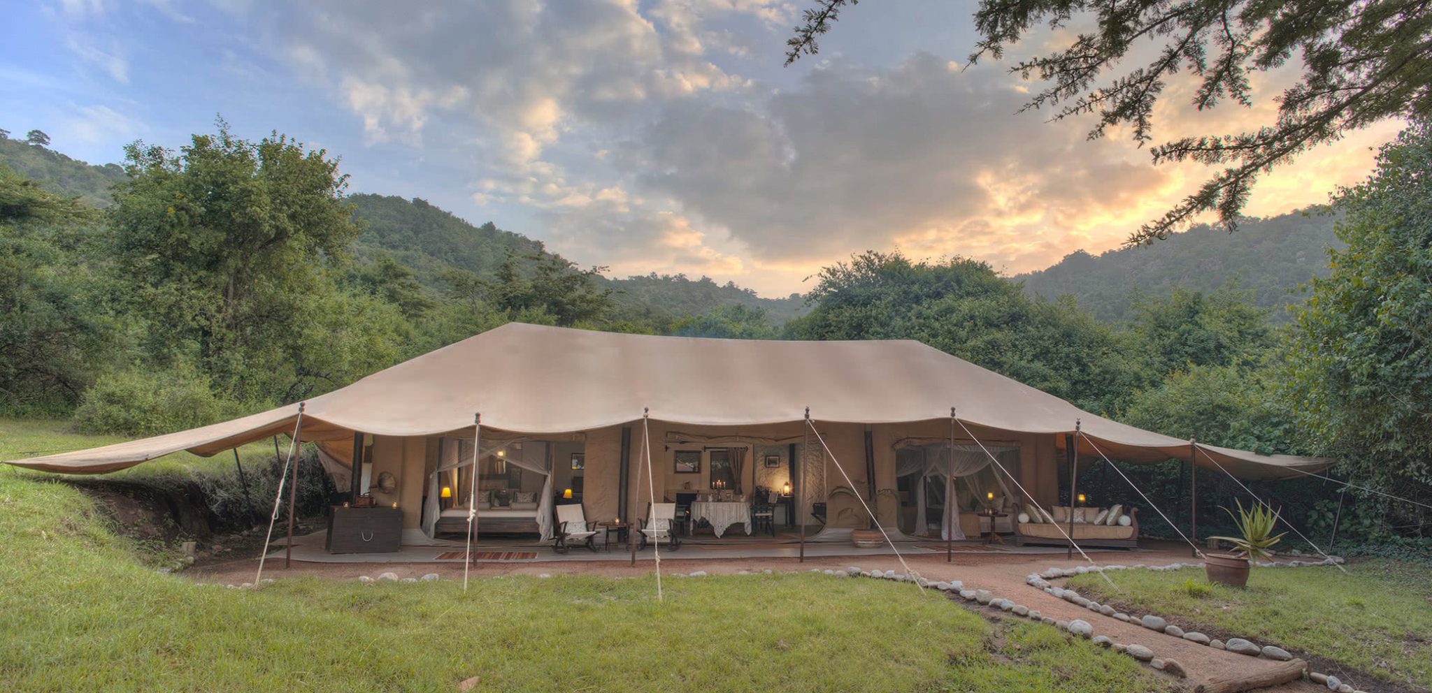 luxury safari camps kenya