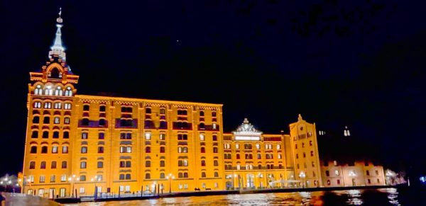 Hilton Molino Stucky Venice Exterior