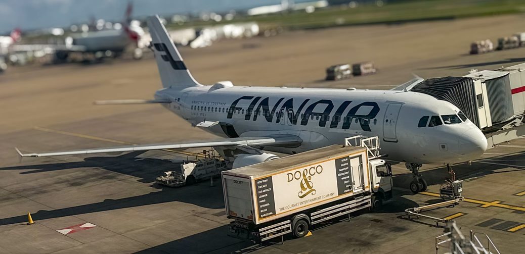 Finnair A320 Plane Exterior