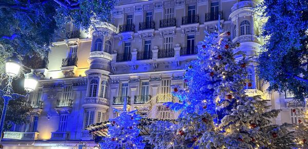 Hôtel Hermitage Monte-Carlo Exterior At Christmas