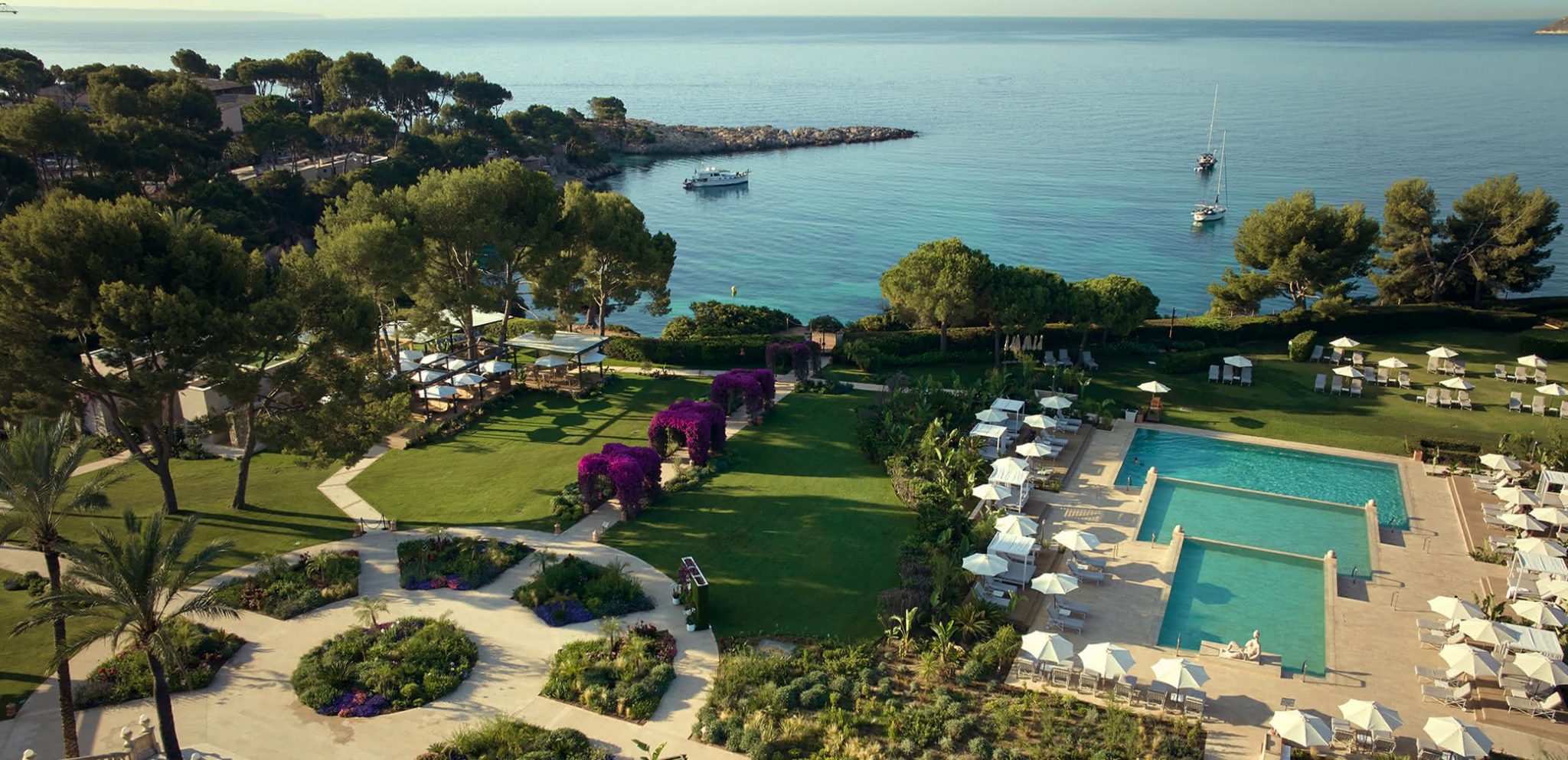 Review: St. Regis Mardavall Mallorca Resort – Luxury Travel Diary