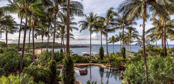 Four Seasons Lanai Pool And Beach