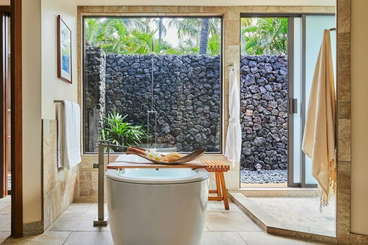 Mauna Lani Lava Rock Shower