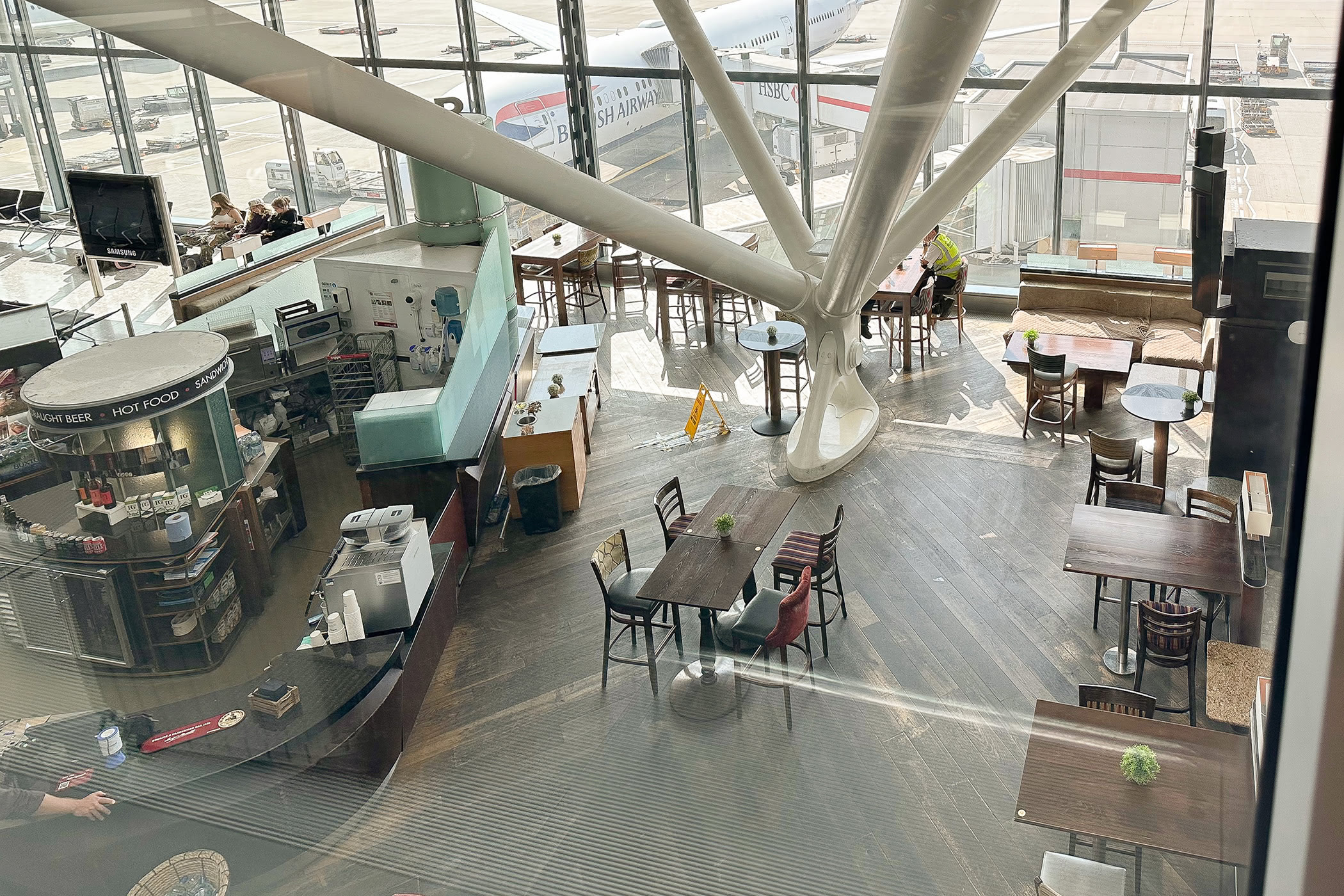 British Airways Galleries Airport Lounge Balcony View Of Terminal 5b