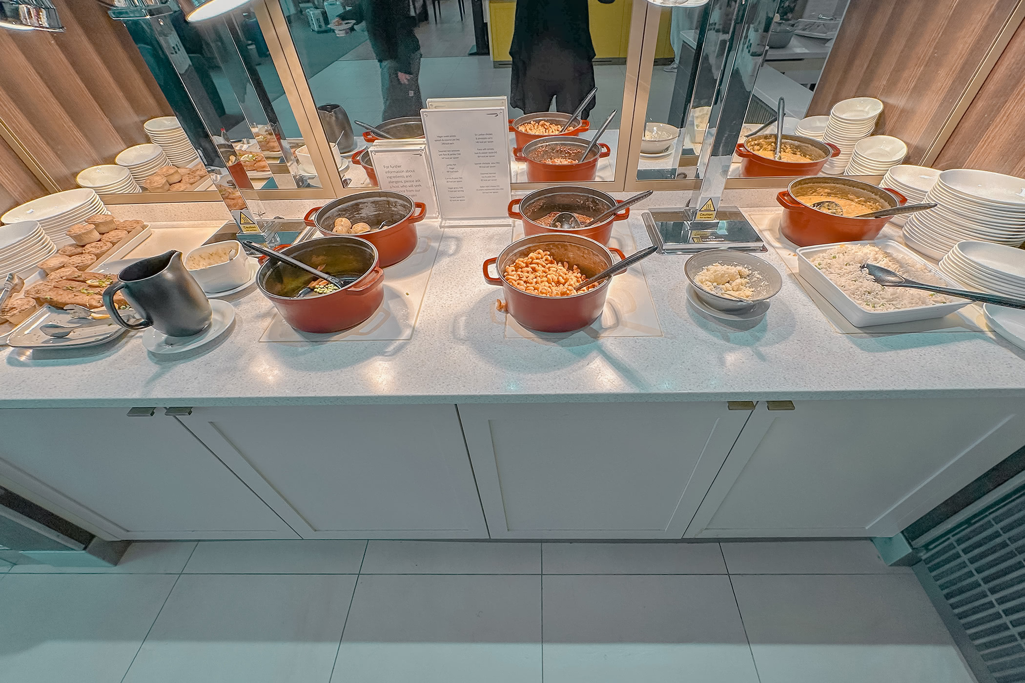 British Airways Galleries Airport Lounge Terminal 5b Curry Rice Pasta