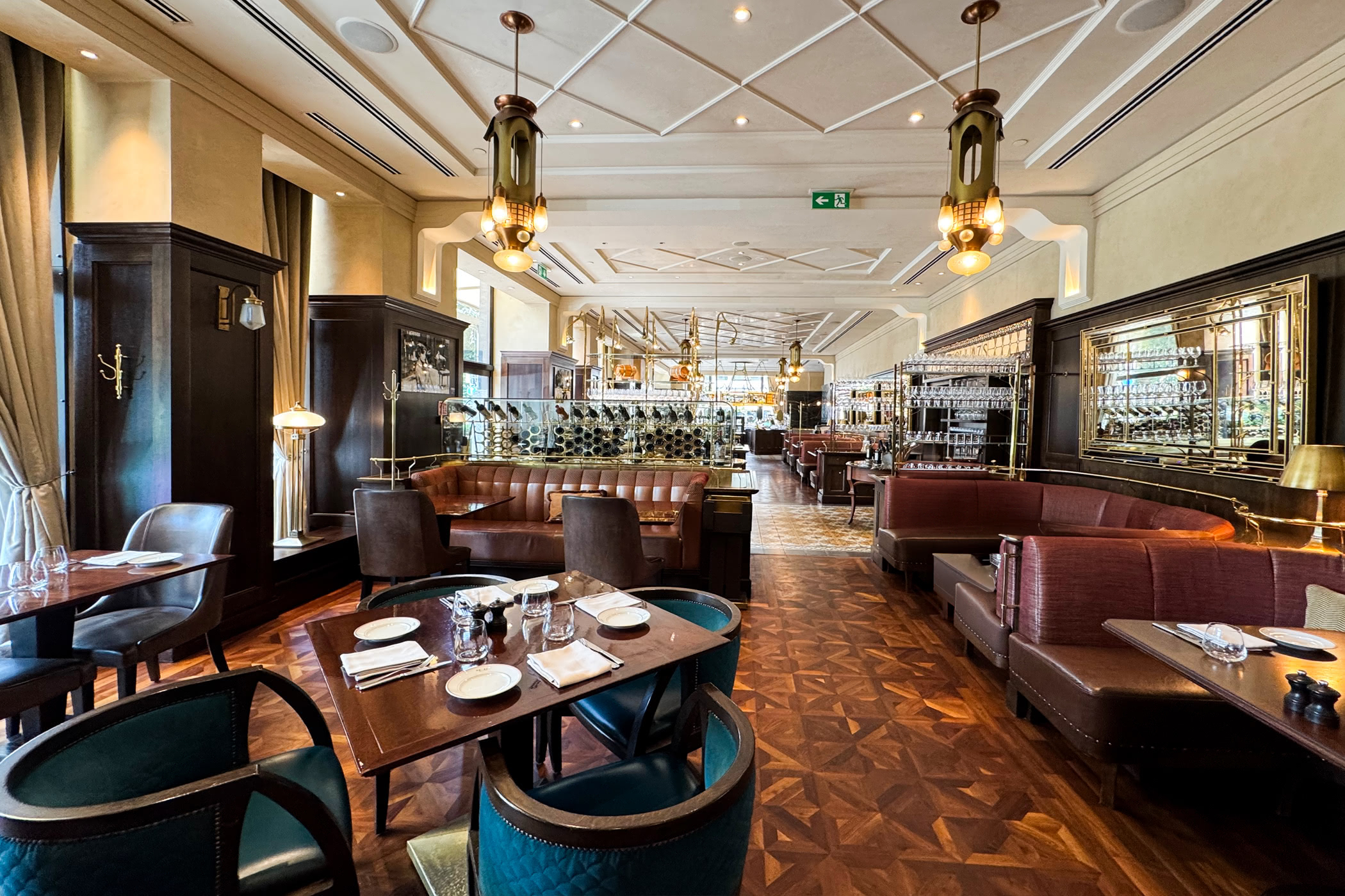 Four Seasons Budapest Breakfast Area