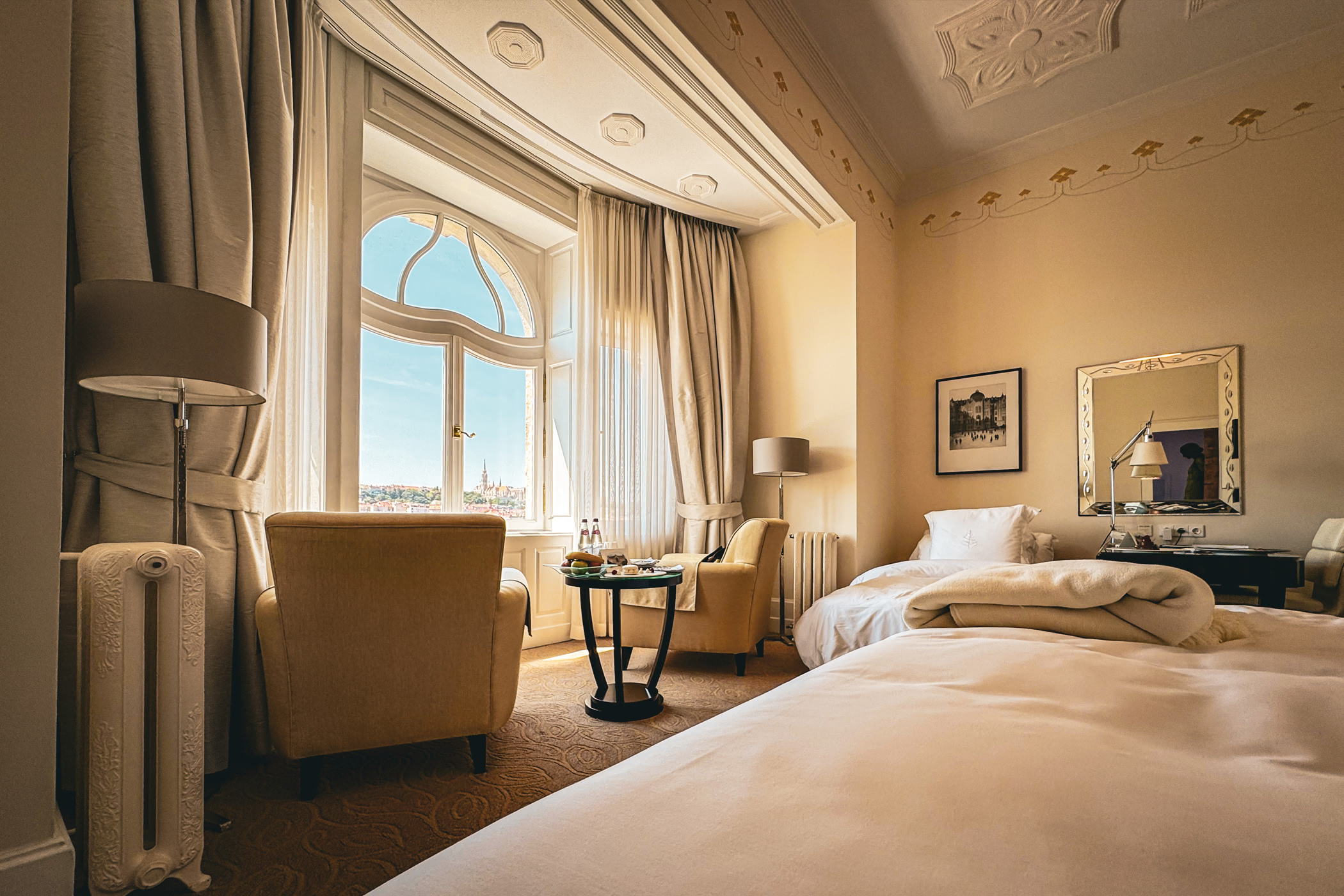 Four Seasons Budapest Room Seating