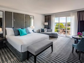 Auction Intercontinental Sydney Double Bay King Bayside View Room