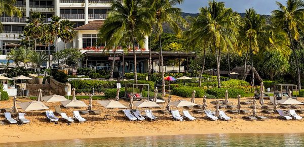 Four Seasons Oahu Beachfront