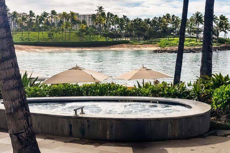 Four Seasons Oahu Bubble Pool By The Beach