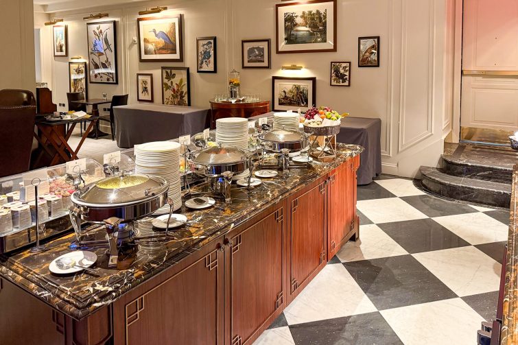 InterContinental New York Barclay Club Lounge Buffet